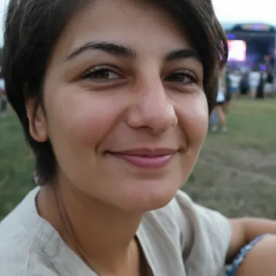 Lady, 34